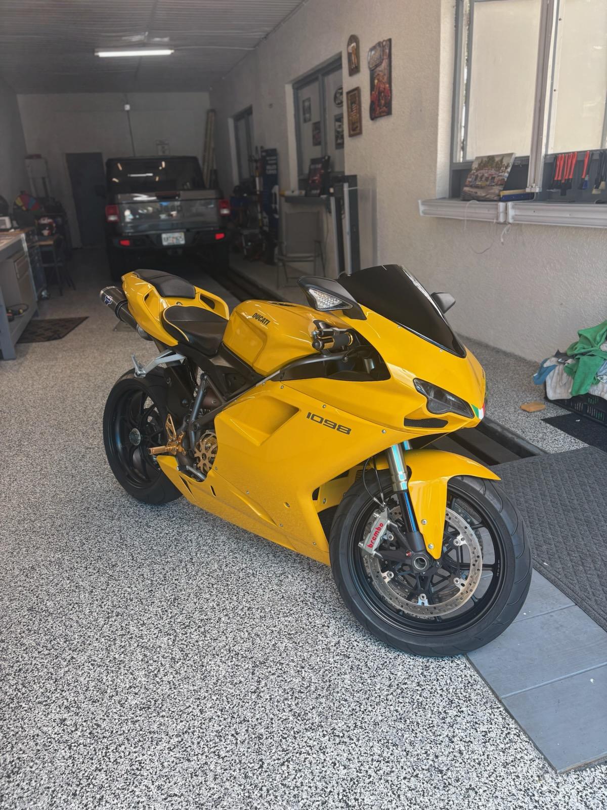 McLaren with scissor doors after exotic detail service